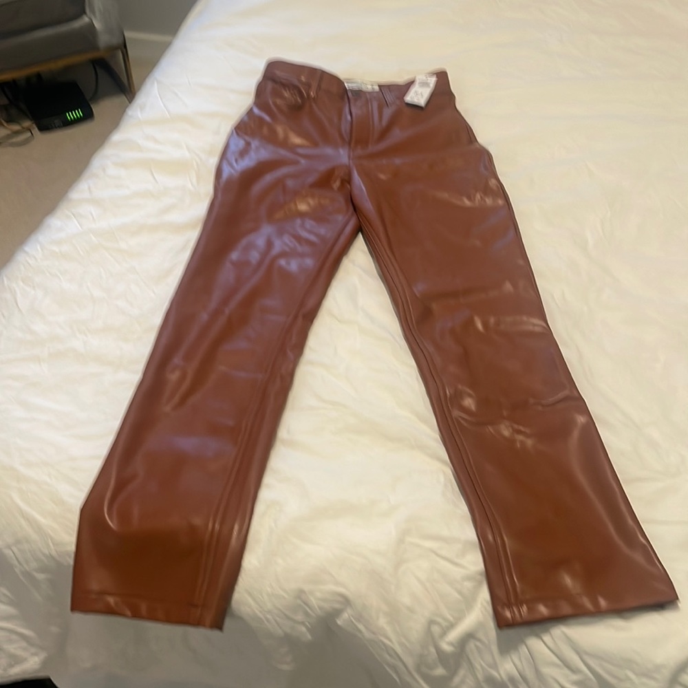 Abercrombie size 26 90s ultra high rise brown leather pant